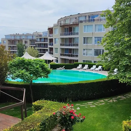 Sunny Apartment