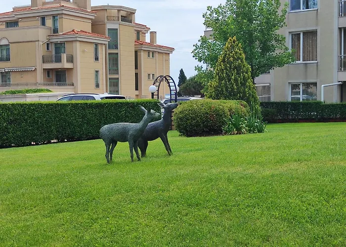 Апартамент Sunny Черноморец