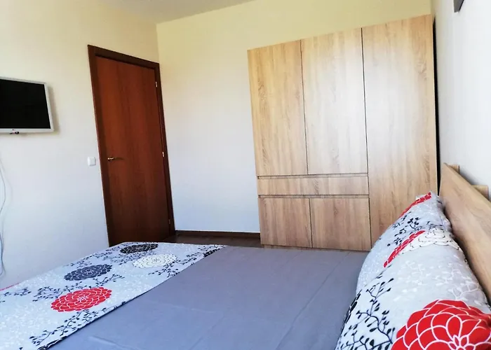 Апартамент Sunny Черноморец